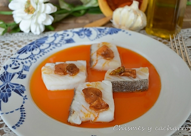 BACALAO EN SALSA ROJA