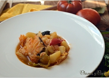 PATATAS CON REPOLLO Y BACALAO