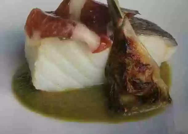 SUPREMA DE BACALAO CON CREMA Y ALCACHOFAS DE TEMPORADA